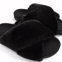 New π€© Roam Mini Cloud Slippers in Black - π© women π 8 New π€© Roam Mini Cloud Slippers in Black - π© women π -BELLA ZOE Sales 83eefbaaef3e445bb69028d036ebde14 c4448412 c371 4f22 8930 df8d2cb7d9a7 1080x