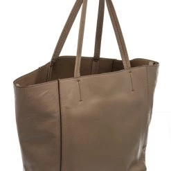 Budget ๐ Celine Brown Leather Phantom Cabas Shoulder Bag - ๐ฉ women ๐ฅฐ 10 Budget ๐ Celine Brown Leather Phantom Cabas Shoulder Bag - ๐ฉ women ๐ฅฐ -BELLA ZOE Sales f7723a5ed9ca47ada0b4e149b1237d40 1080x